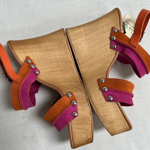 Suede wedge platform sandals - Picture 6 of 8